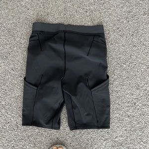 lululemon lab biker shorts